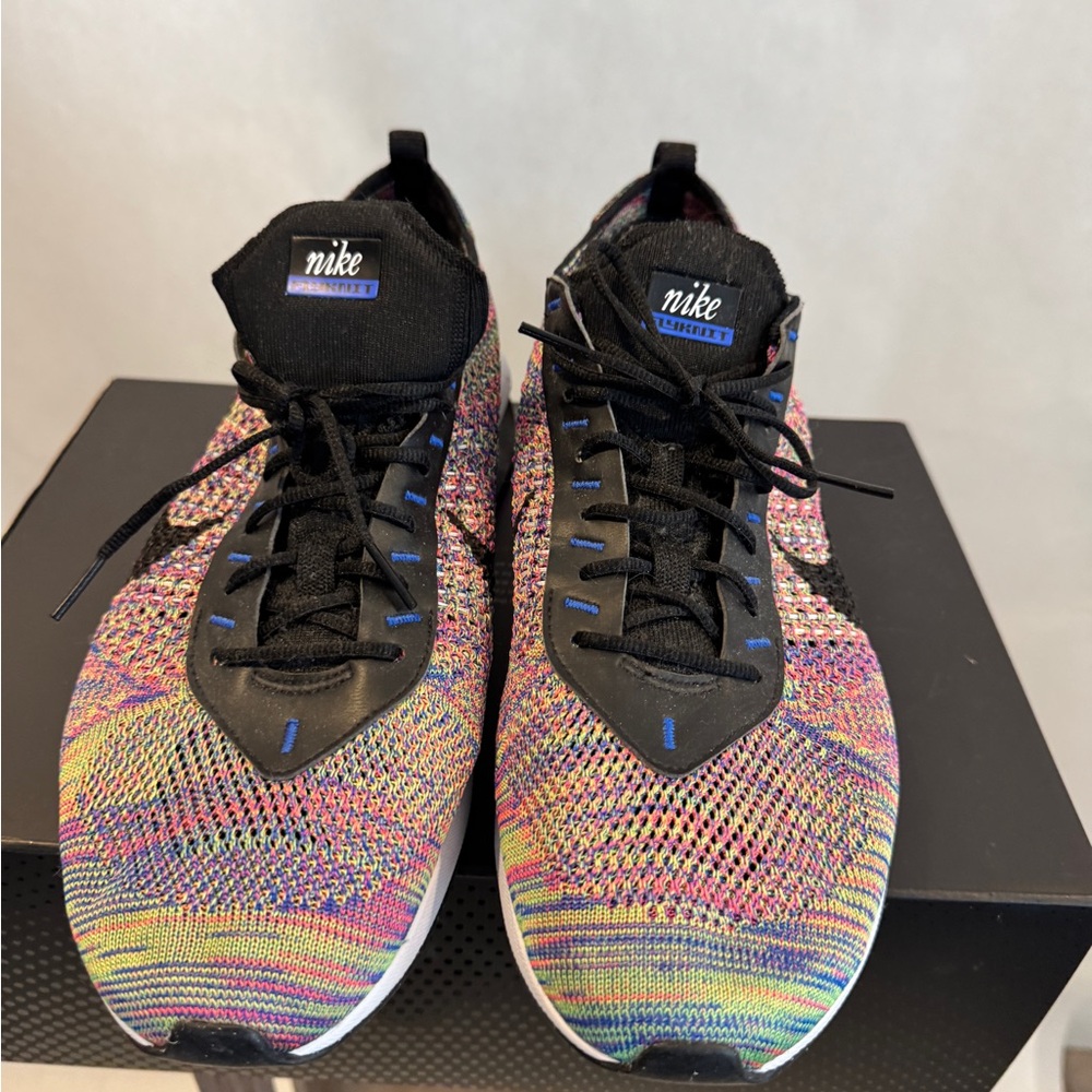 Nike Airmax Flyknit Racer Multi-Color - Picture 6 of 16